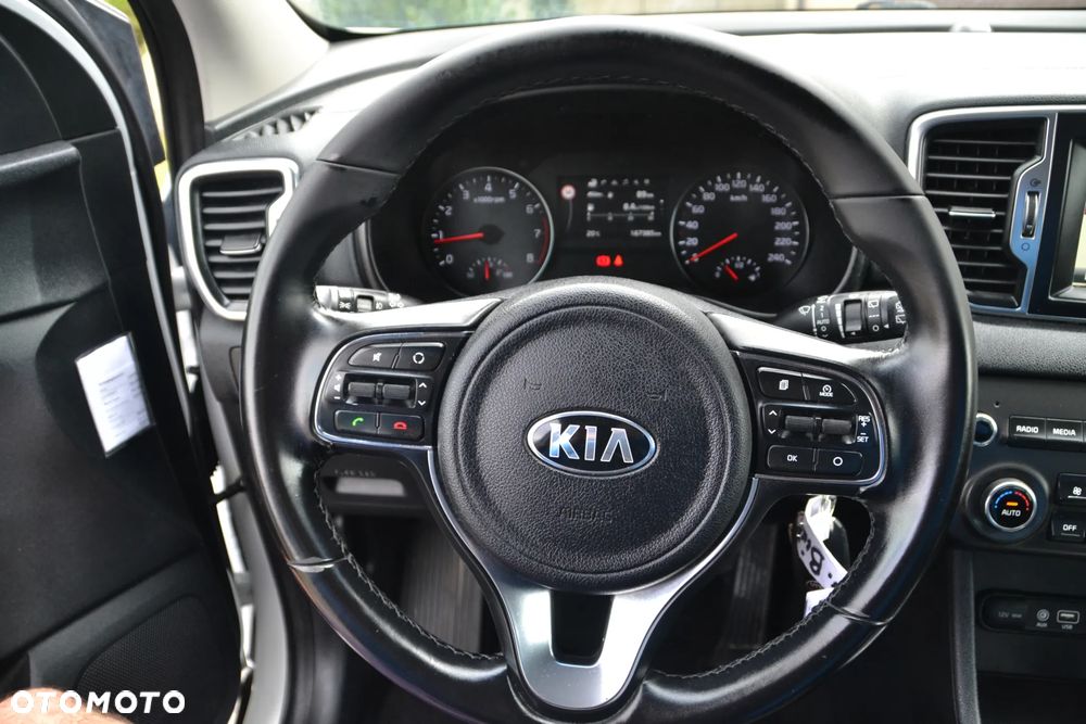 Kia Sportage 1.6 GDI 2WD DREAM-TEAM EDITION - 35