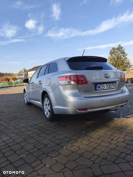 Toyota Avensis 2.0 D-4D Sol plus - 6
