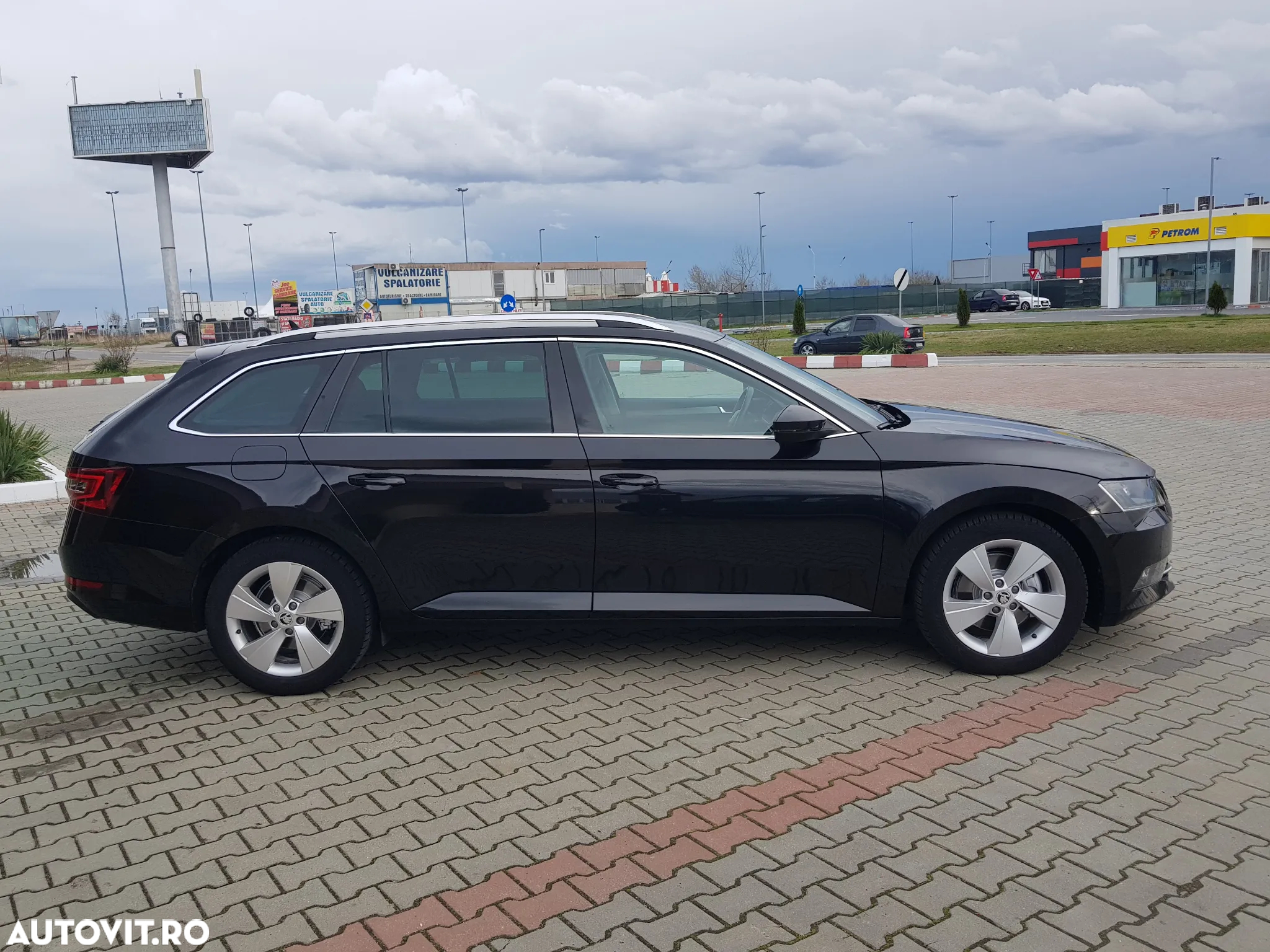 Skoda Superb 2.0 TDI Style - 3