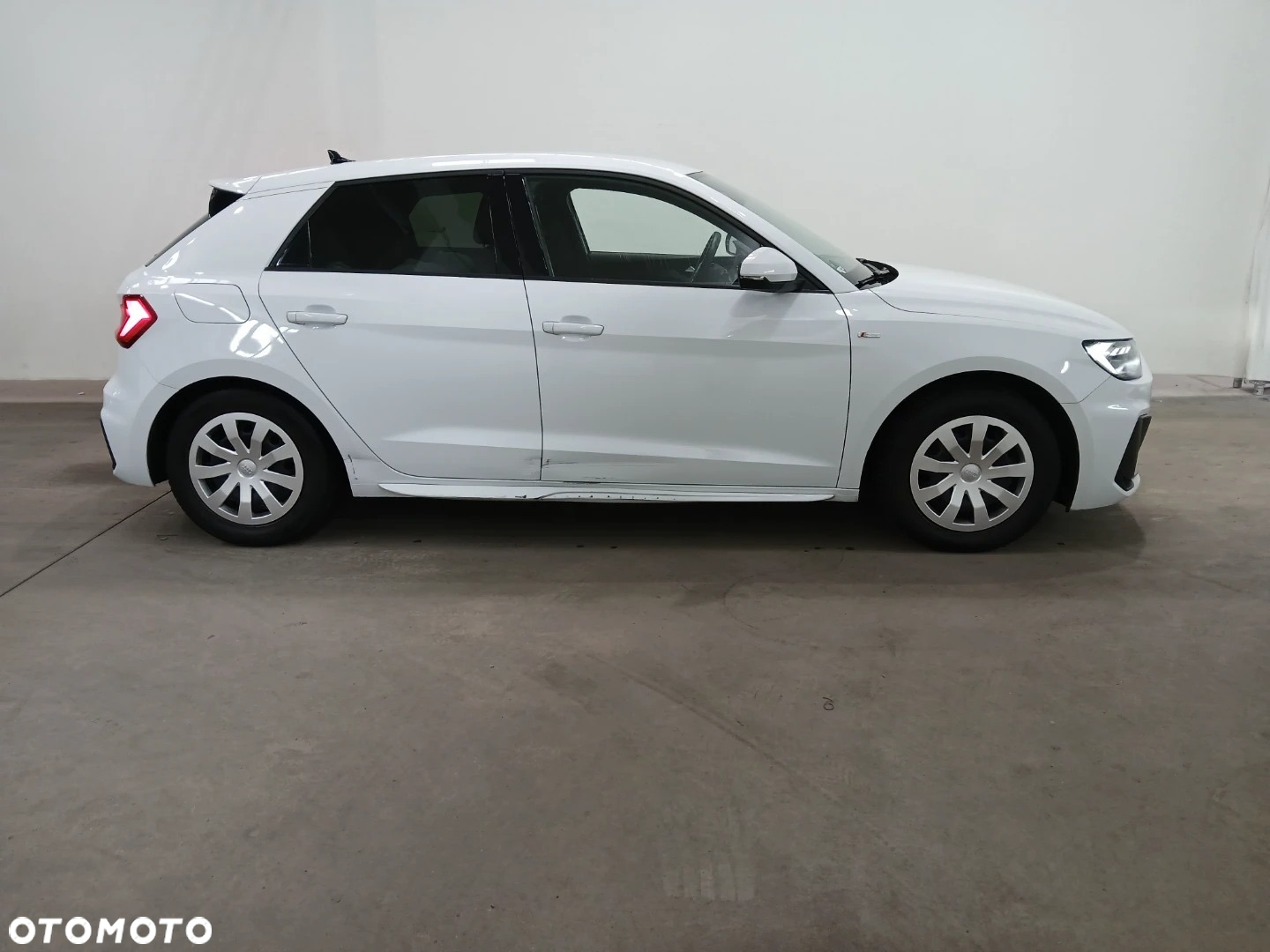Audi A1 35 TFSI S-Line S tronic - 14