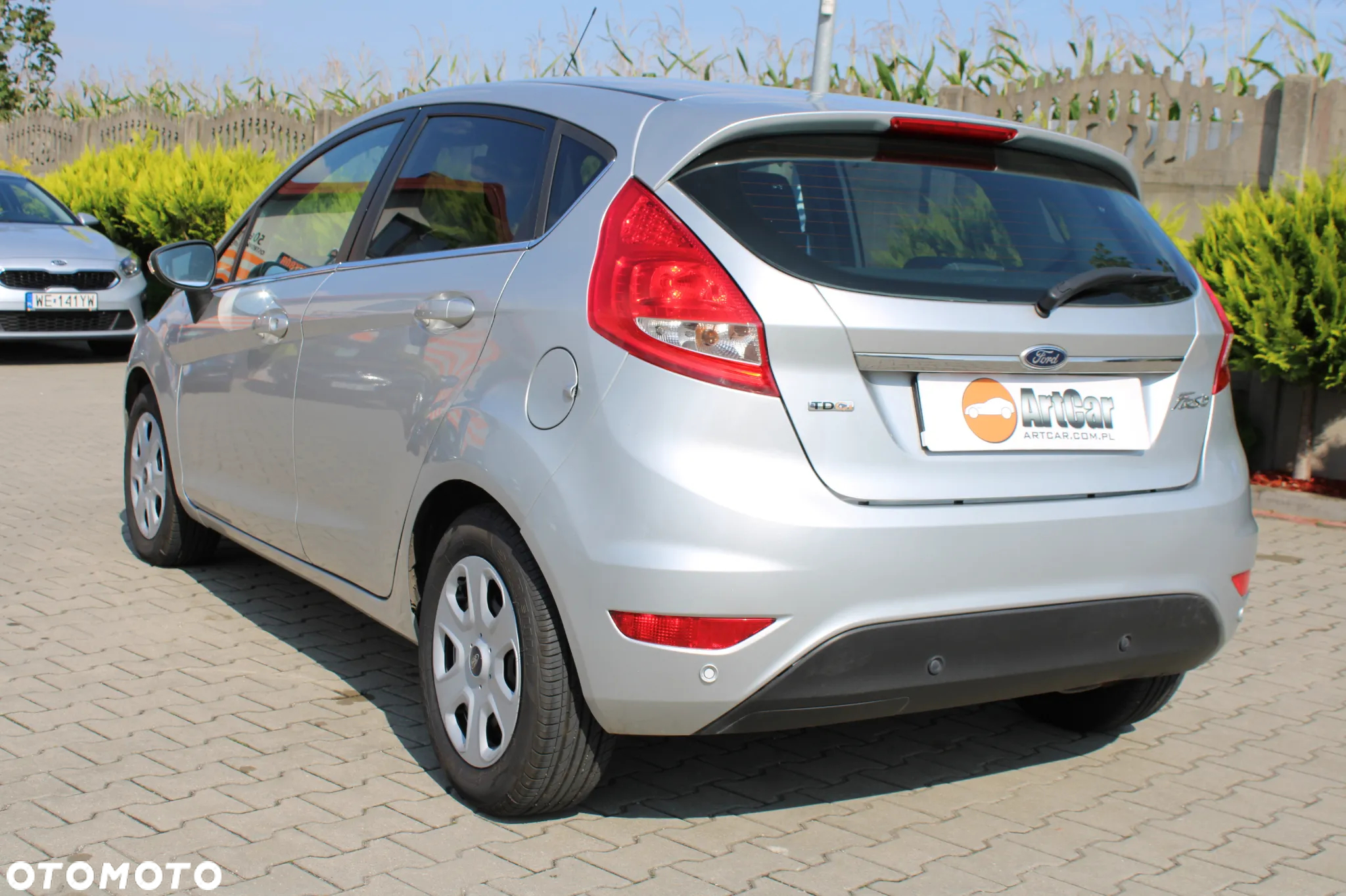 Ford Fiesta 1.6 TDCi DPF Trend - 12