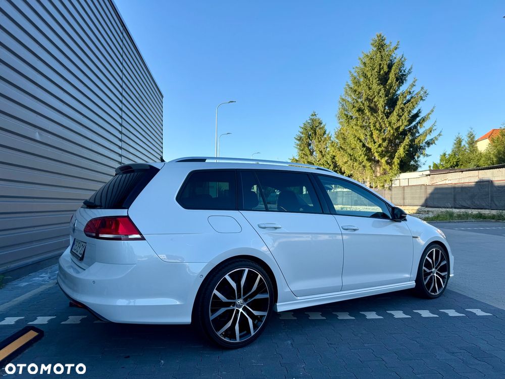 Volkswagen Golf 2.0 TDI BlueMotion Technology DSG Lounge - 24