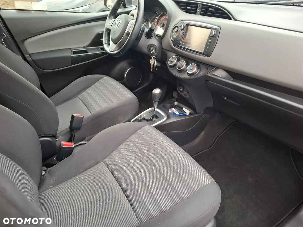 Toyota Yaris 1.33 Dynamic MS EU6 - 15