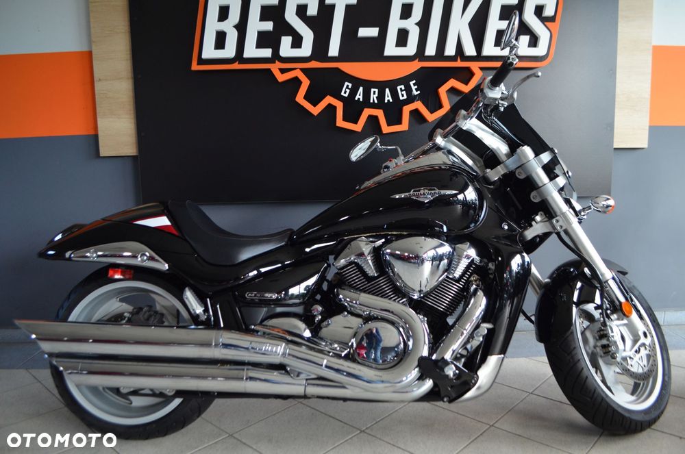 Suzuki Intruder - 2