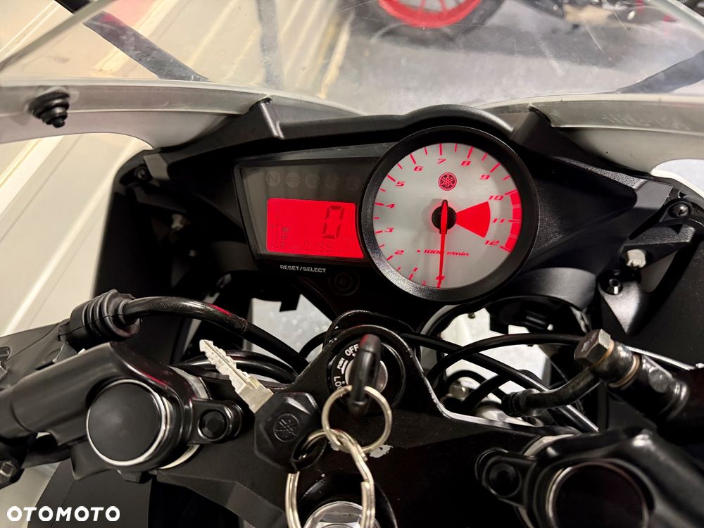 Yamaha R125 - 10