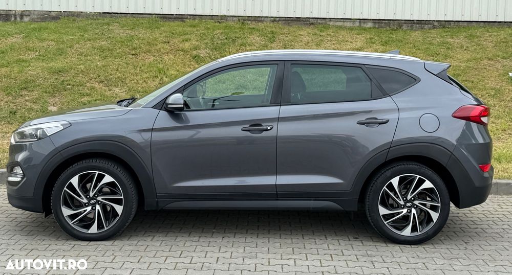 Hyundai Tucson blue 1.7 CRDi 2WD DCT Premium - 22