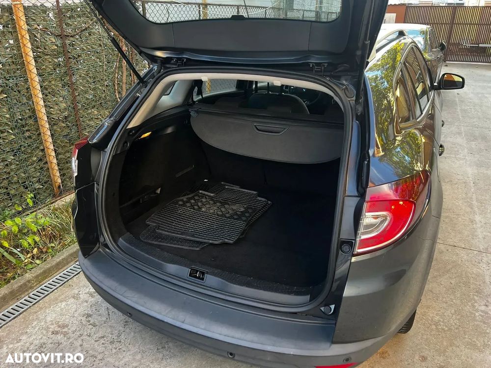 Renault Megane 1.5 dCi Expression - 8