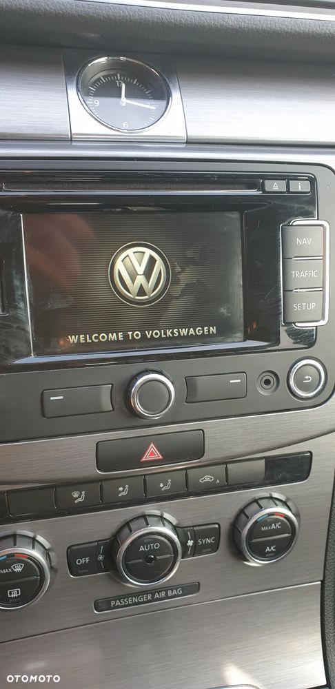 Volkswagen Passat 2.0 TDI Trendline - 10