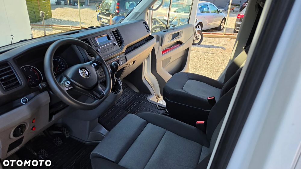 Volkswagen Crafter - 11