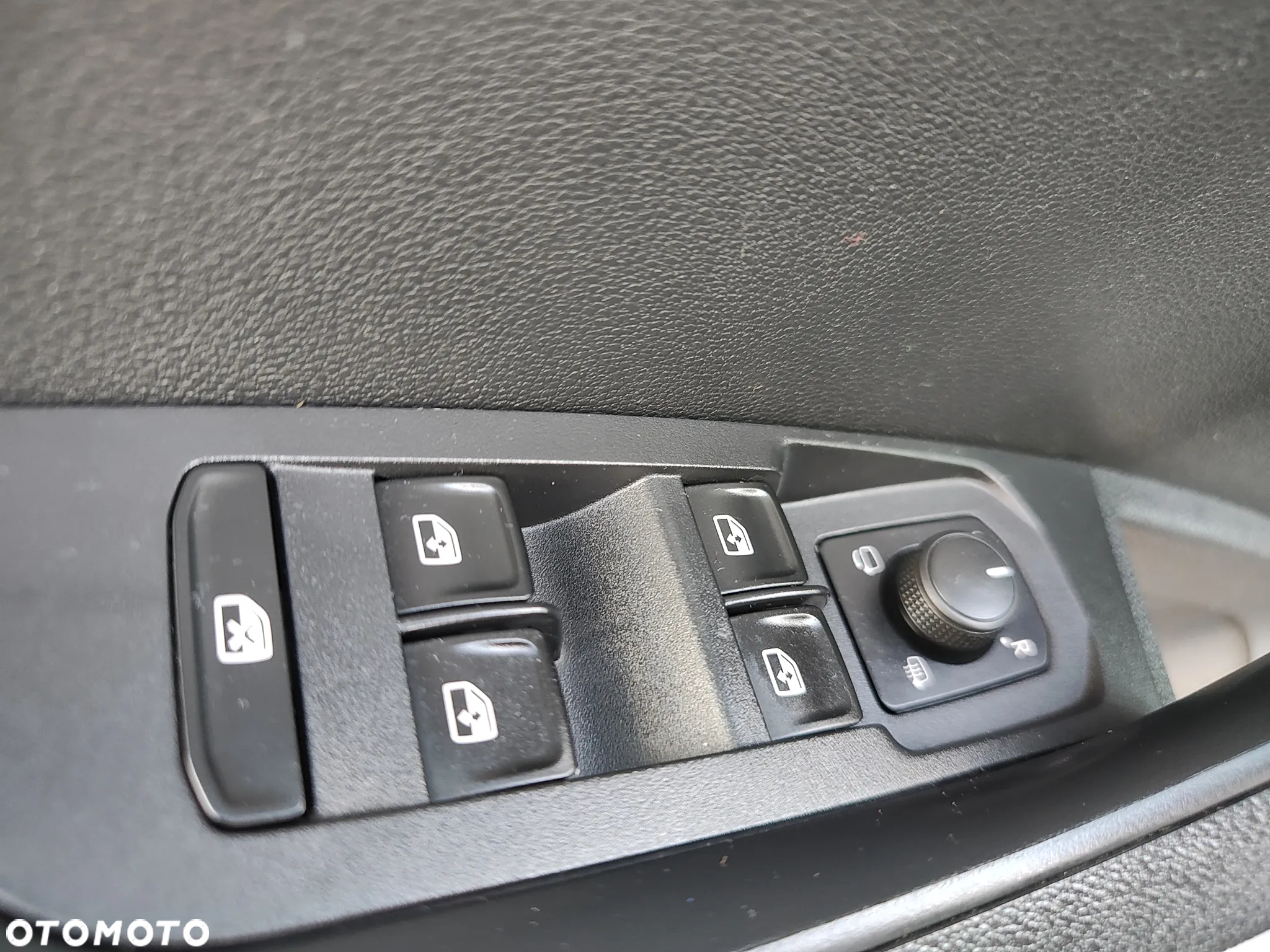 Skoda Karoq - 25