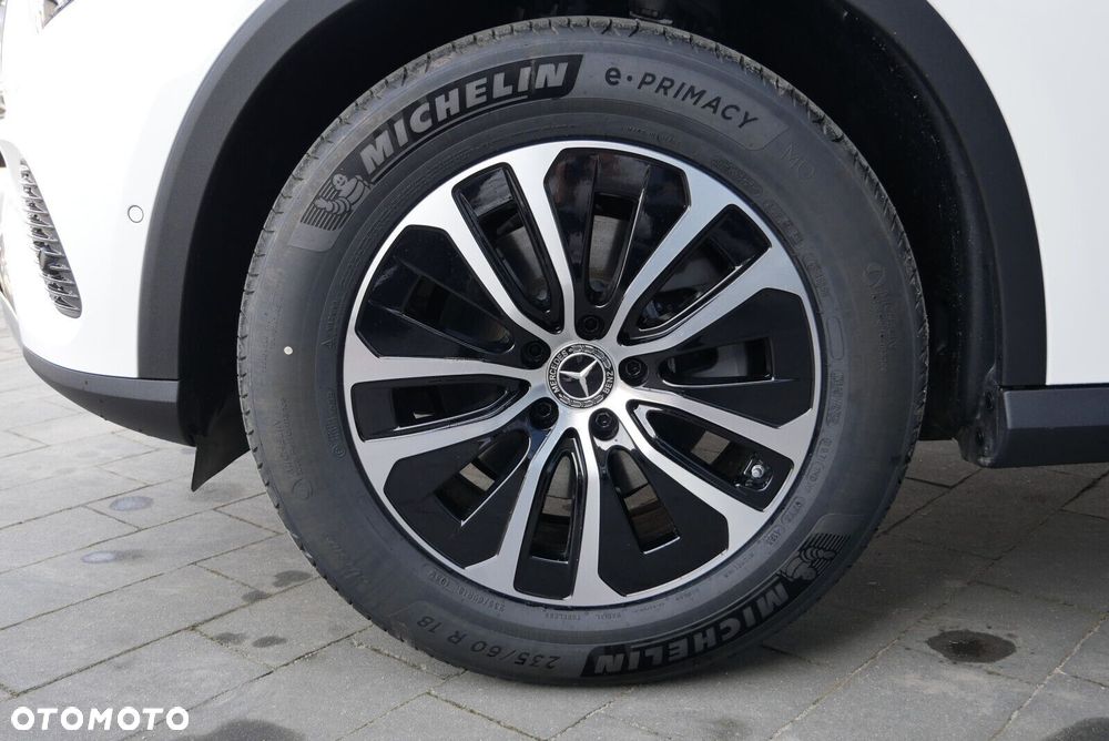 Mercedes-Benz GLC - 25