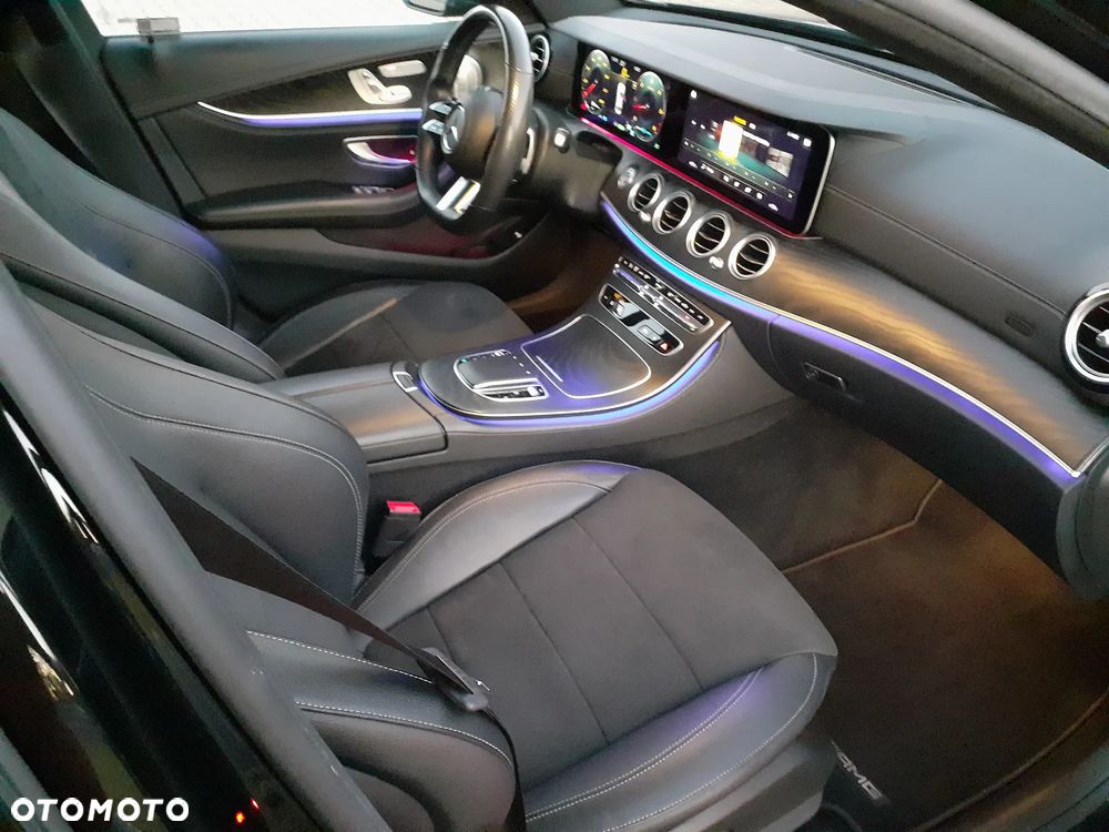 Mercedes-Benz Klasa E 220 d 4-Matic AMG - 26