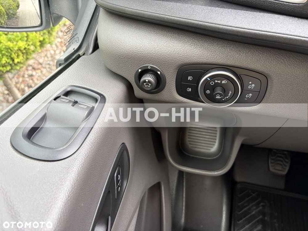 Ford Transit - 23