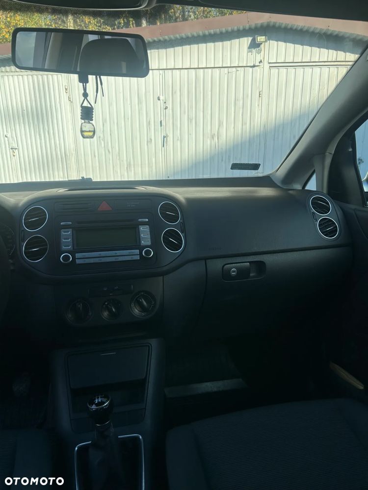 Volkswagen Golf Plus - 10