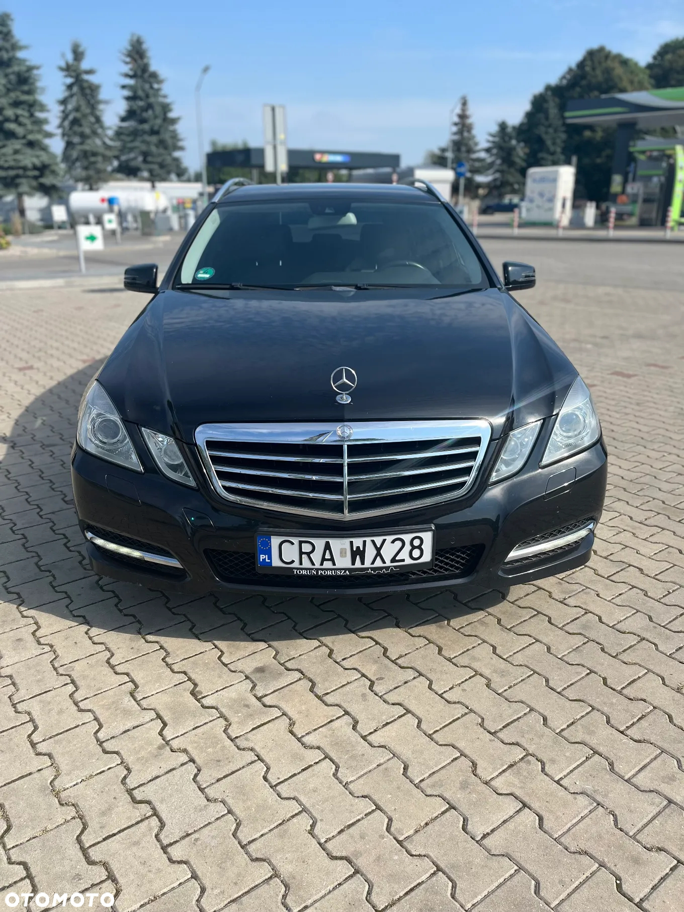 Mercedes-Benz Klasa E 220 T CDI DPF BlueEFFICIENCY Automatik Avantgarde - 12