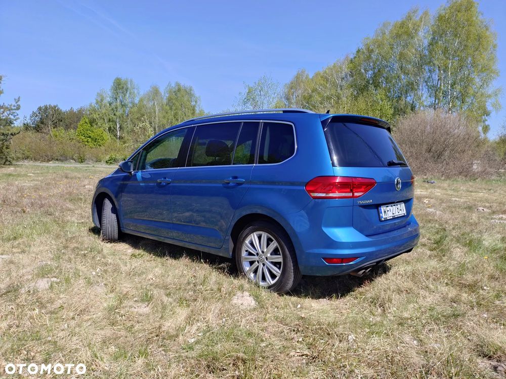 Volkswagen Touran - 7