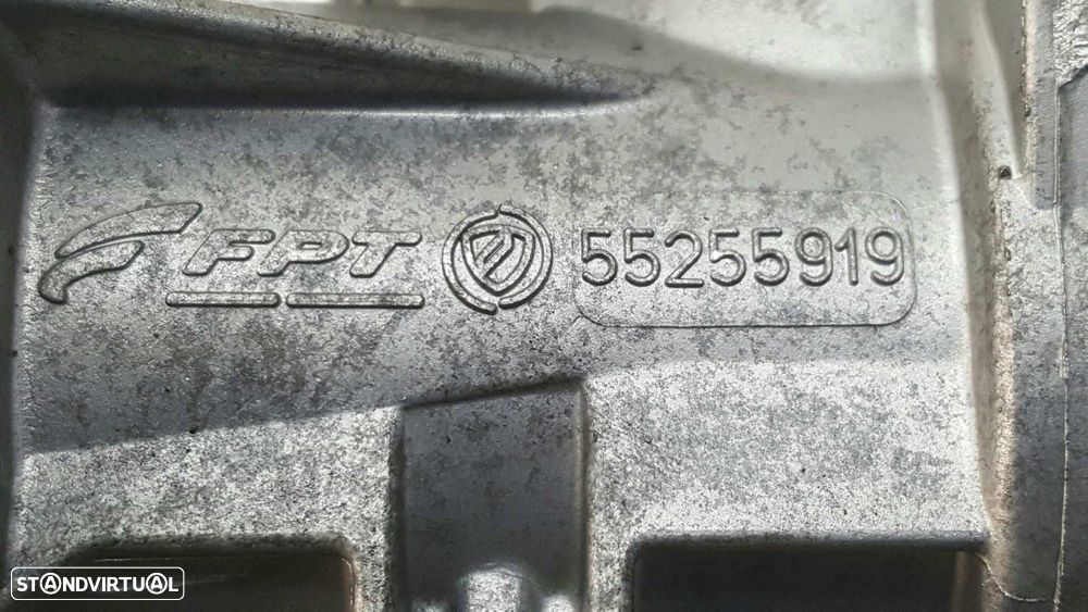 CORPO DE BORBOLETAS FIAT NUOVA 500 (150) LOUNGE - 5