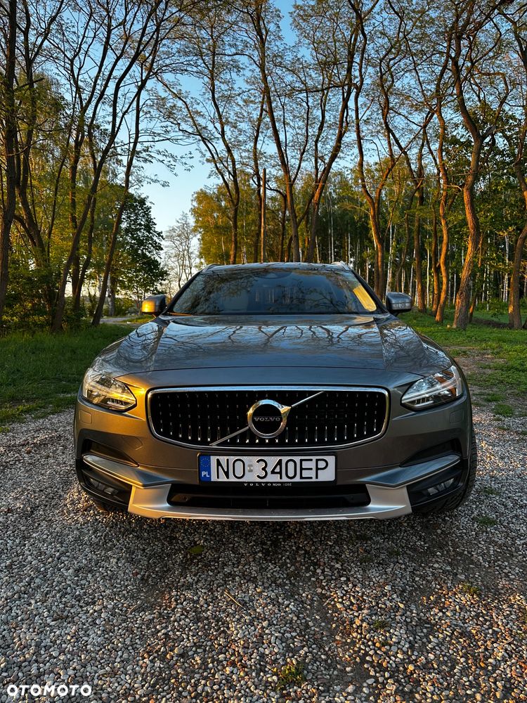 Volvo V90 D5 SCR AWD Momentum Pro - 7
