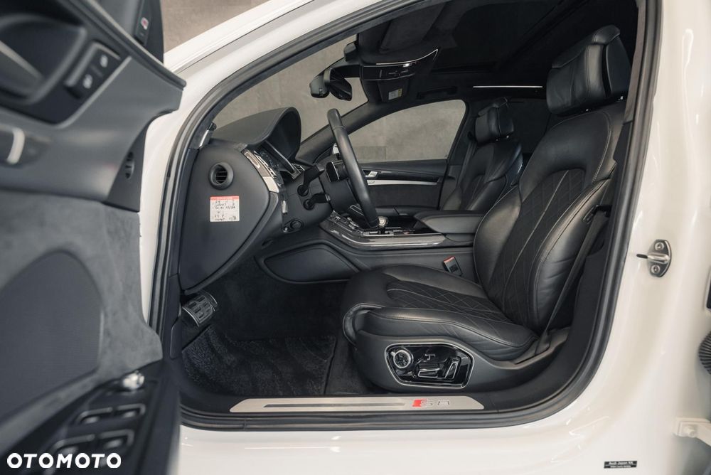 Audi S8 4.0 TFSI Quattro - 14