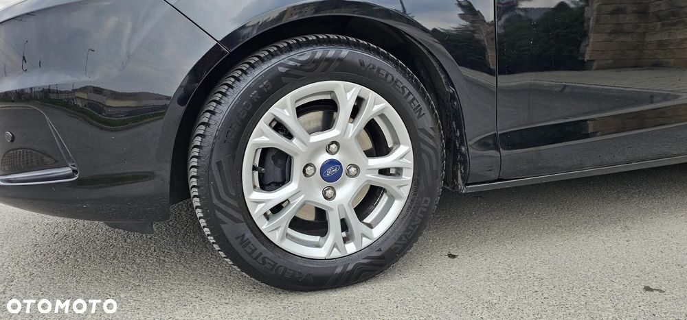 Ford B-MAX 1.6 Titanium - 14