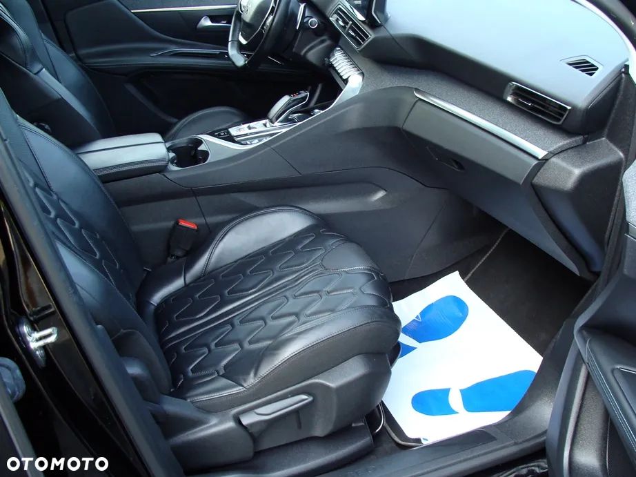 Peugeot 3008 1.6 PureTech Hybrid4 PHEV Allure S&S EAT8 - 12