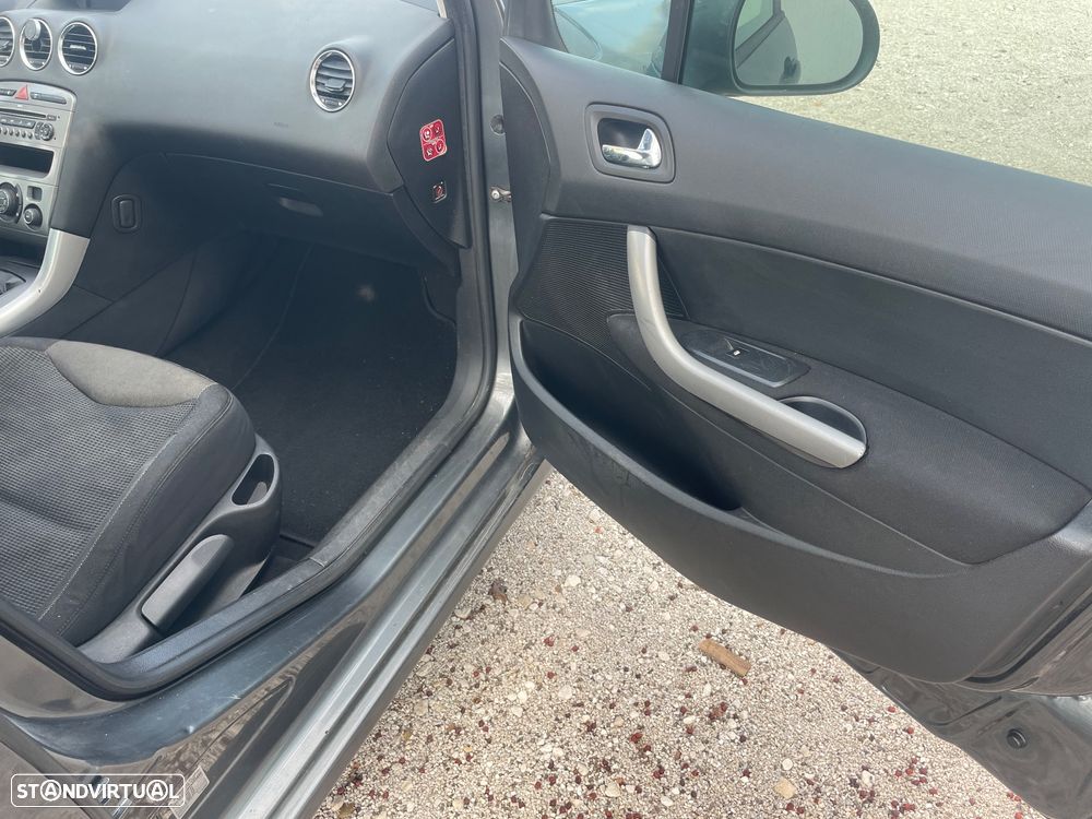 Peugeot 308 - 14