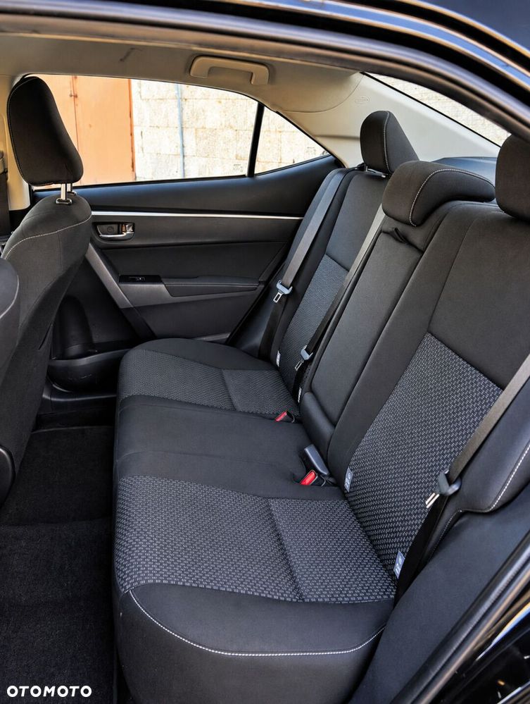 Toyota Corolla 1.6 Premium EU6 - 23