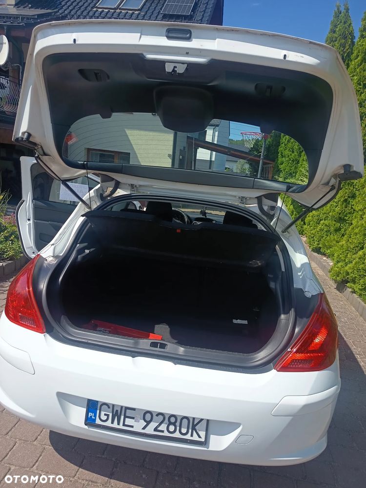 Peugeot 308 - 7