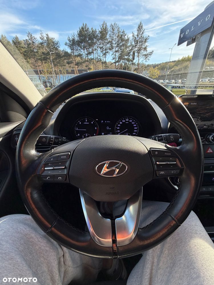 Hyundai i30 1.6 D GO Plus DCT - 14