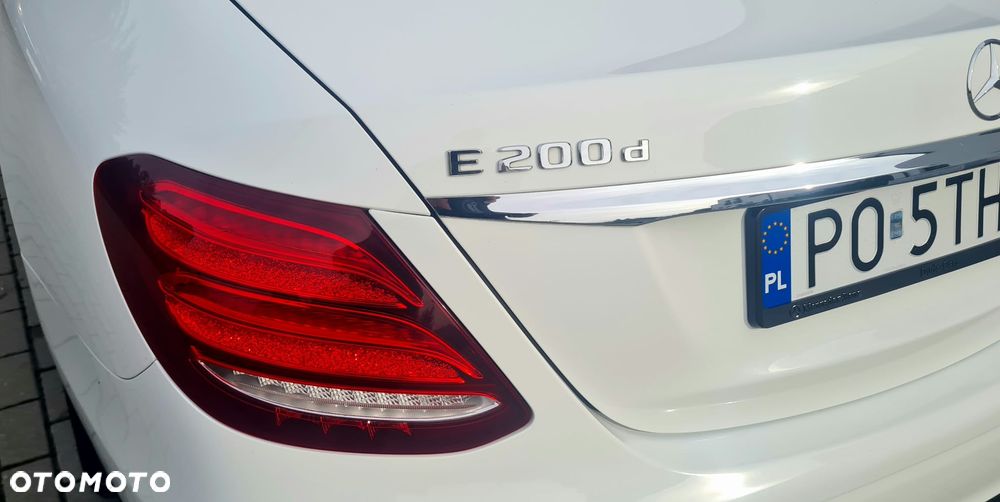 Mercedes-Benz E-Class 2019 photo 5