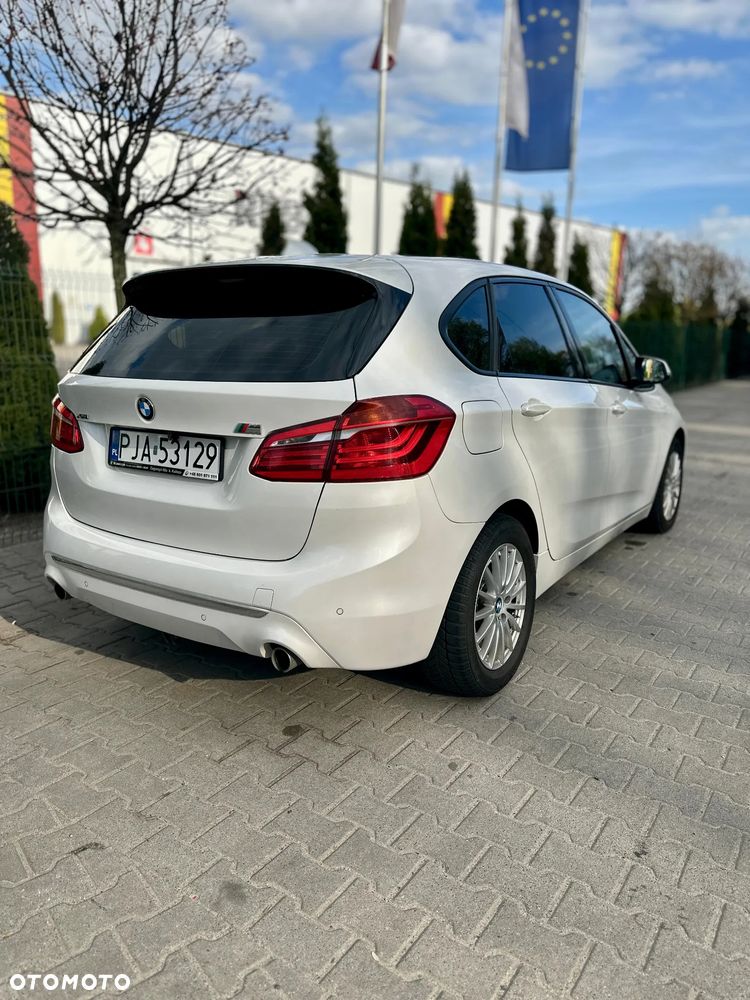 BMW Seria 2 220d xDrive Sport-Aut M Sport - 4