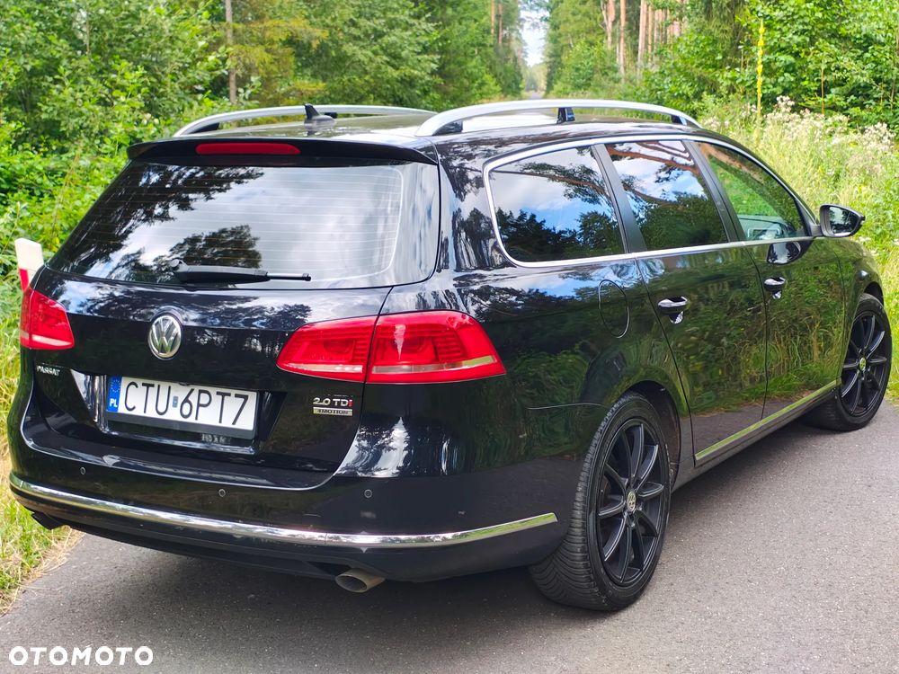 Volkswagen Passat - 4