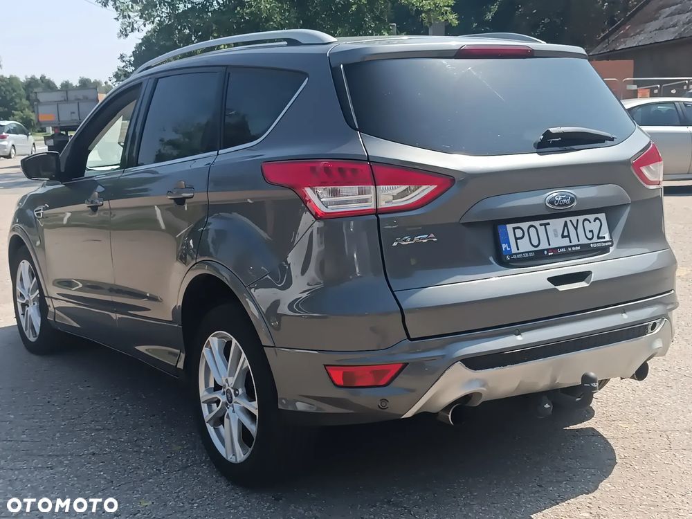 Ford Kuga 2.0 TDCi Titanium - 2