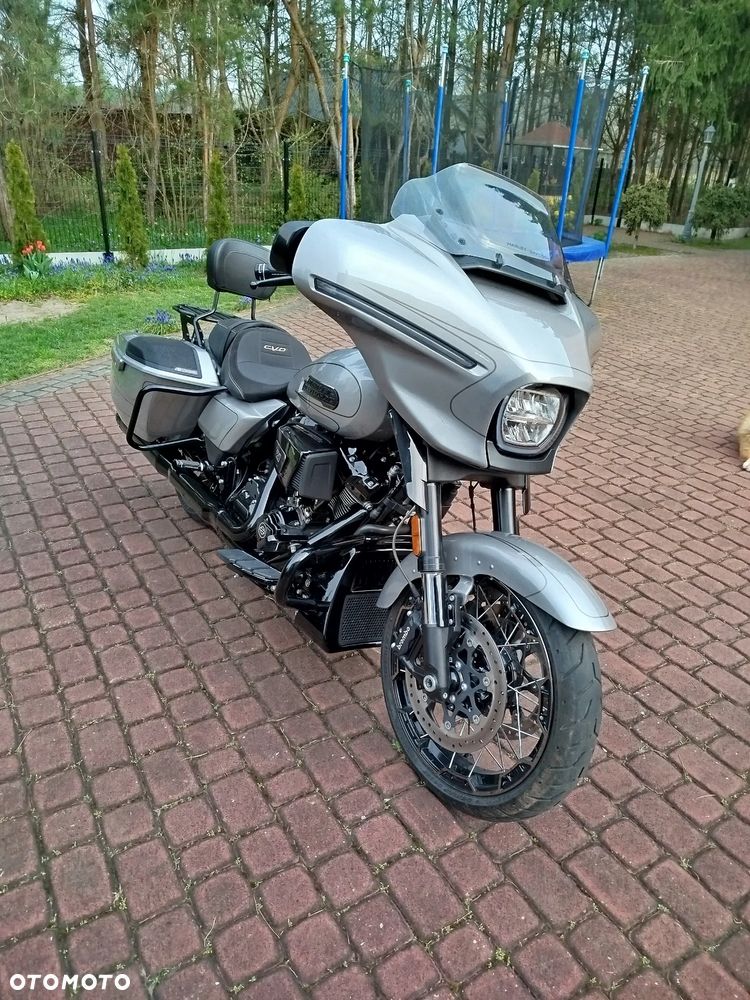 Harley-Davidson Touring Street Glide - 9