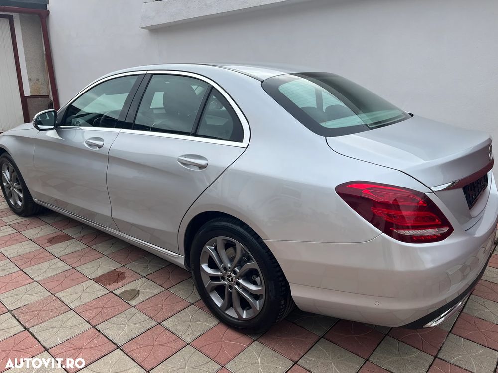 Mercedes-Benz C - 3