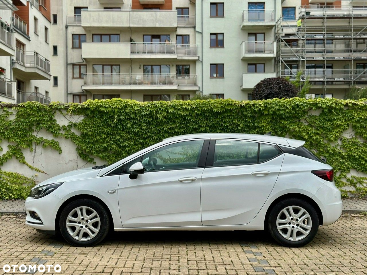 Opel Astra 1.4 Turbo Business - 2