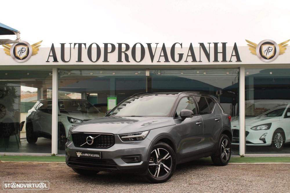 Volvo XC 40 1.5 T3 R-Design Tech Edition - 1