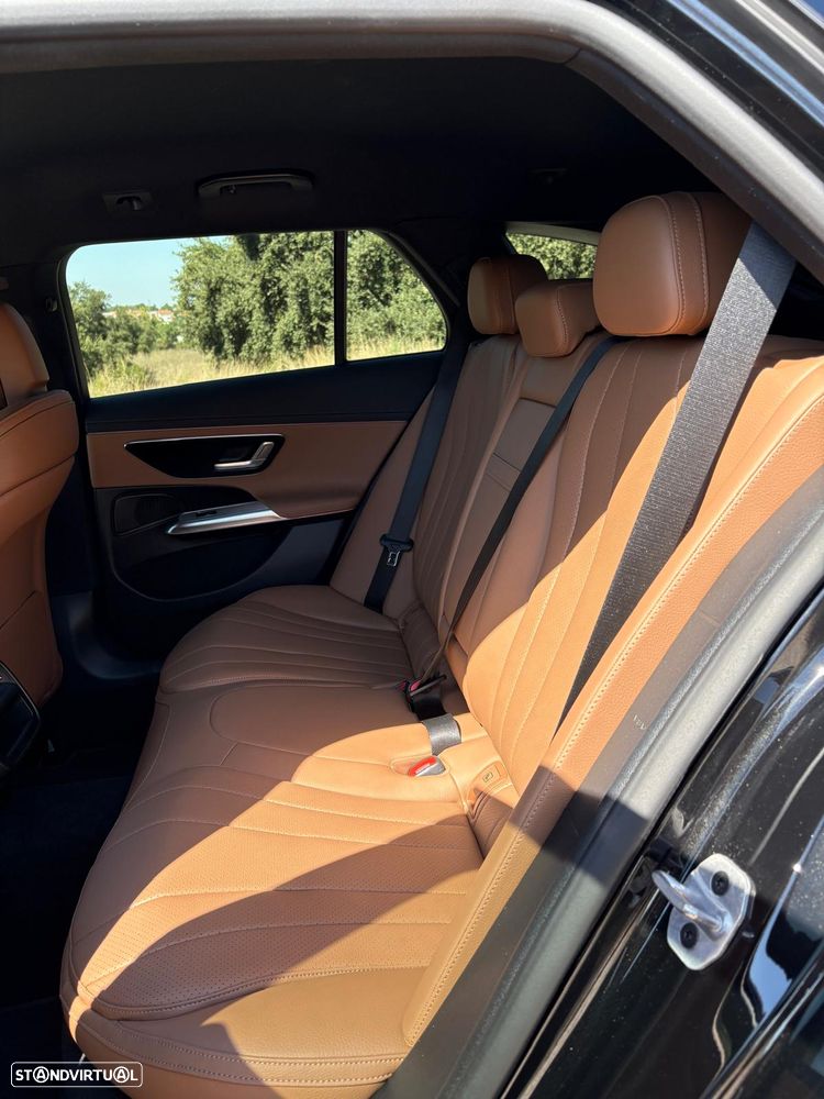 Mercedes-Benz E 300 - 10