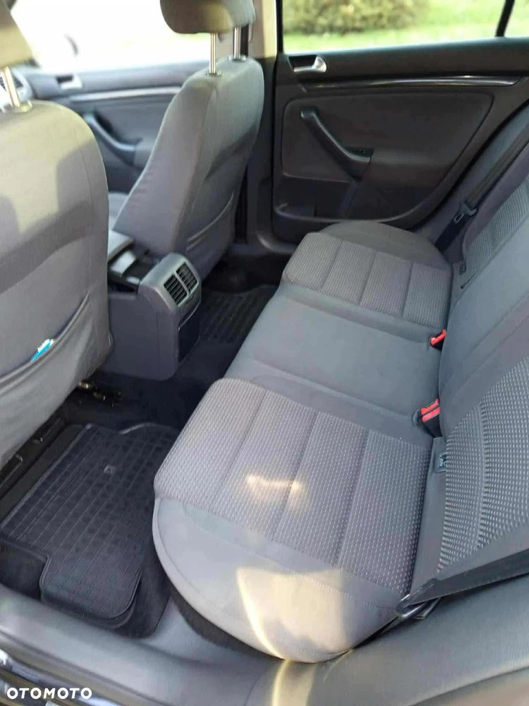 Volkswagen Golf V 1.9 TDI GT Sport - 10
