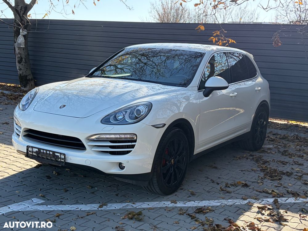 Porsche Cayenne 3.0 L V6 - 1