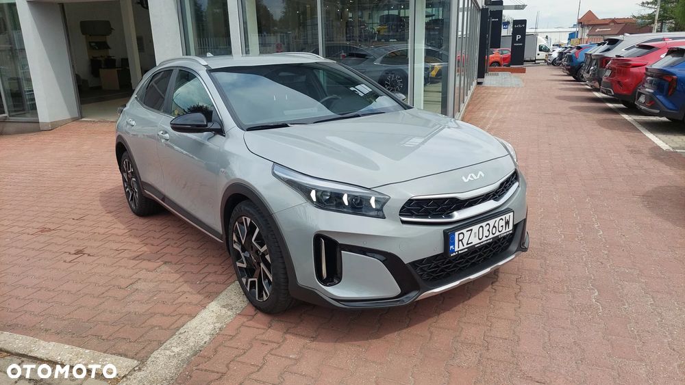 Kia XCeed 1.6 T-GDI Tribute DCT - 3