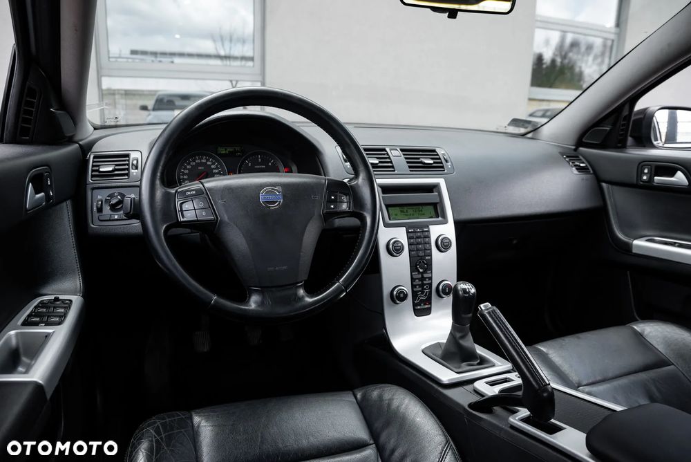 Volvo S40 2.0D - 8