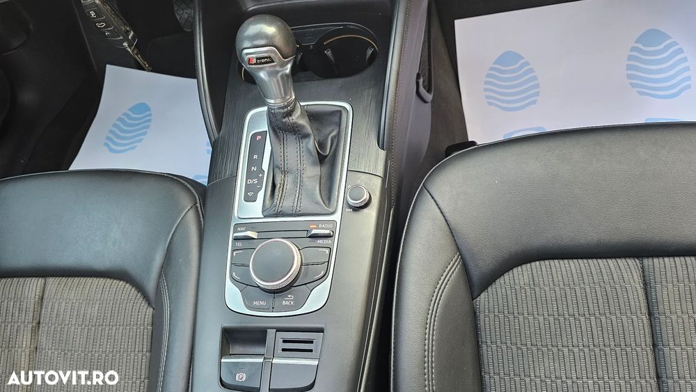 Audi A3 1.6 TDI ack S tronic S line Sportpaket - 19