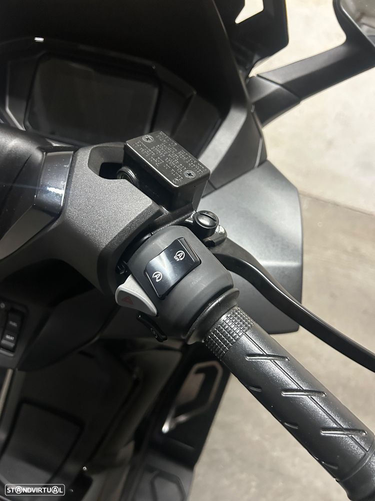 Honda Forza Edição especial - 12