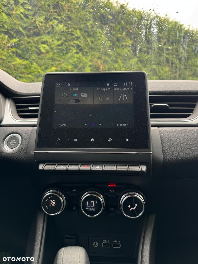 Renault Captur - 23