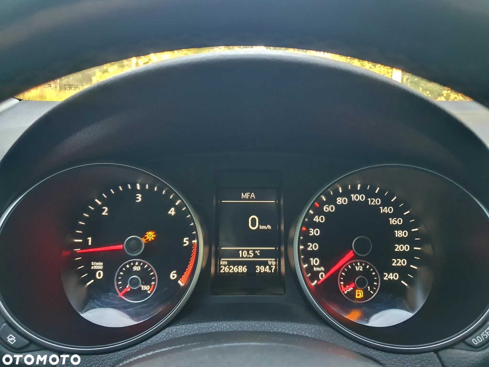Volkswagen Golf 1.6 TDI DPF MATCH - 12
