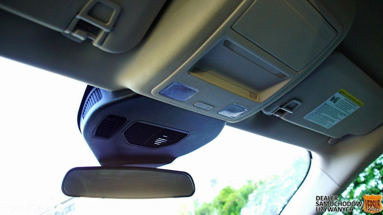 Ford Kuga - 38