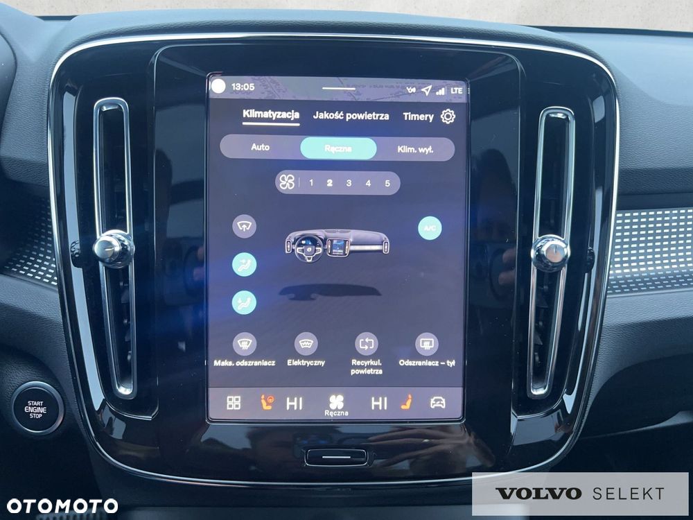 Volvo XC 40 - 22