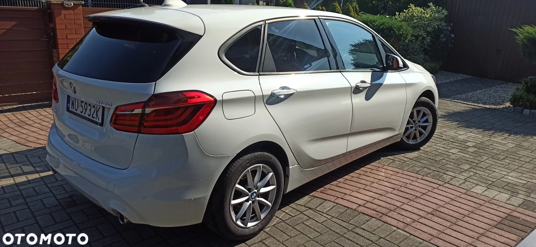 BMW Seria 2 218d - 3