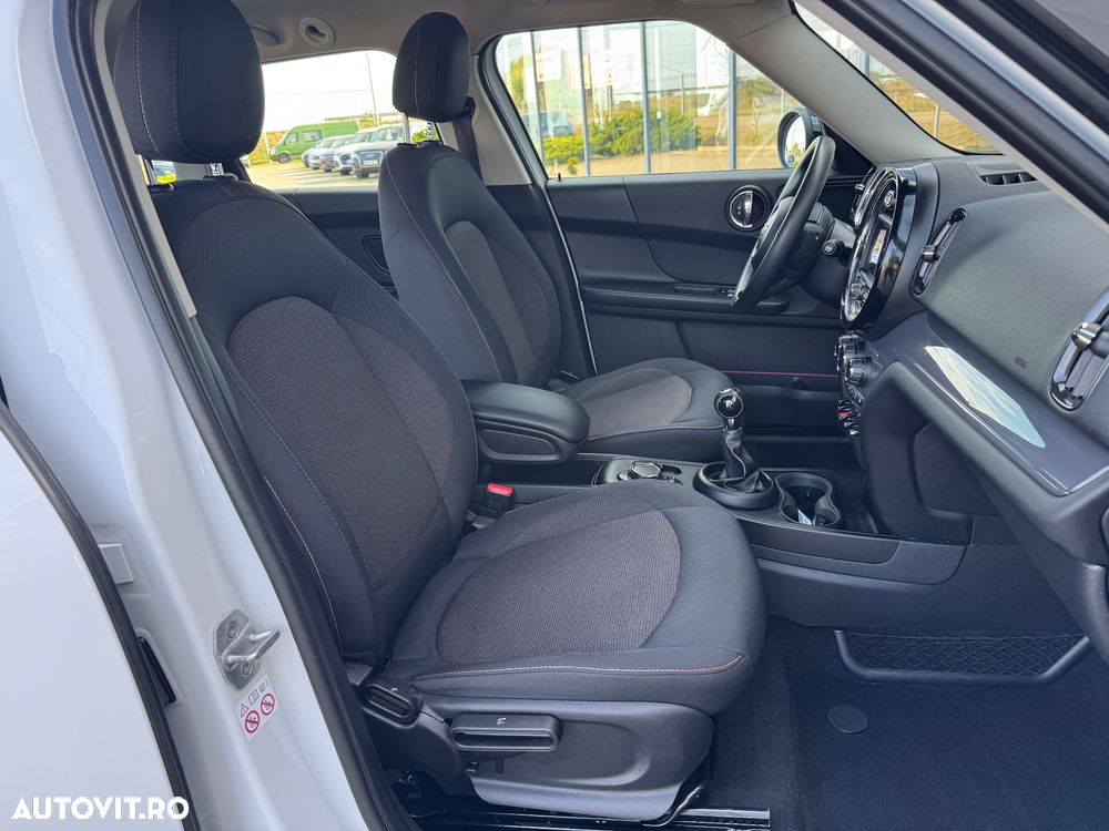 Mini Countryman Cooper ALL4 - 11